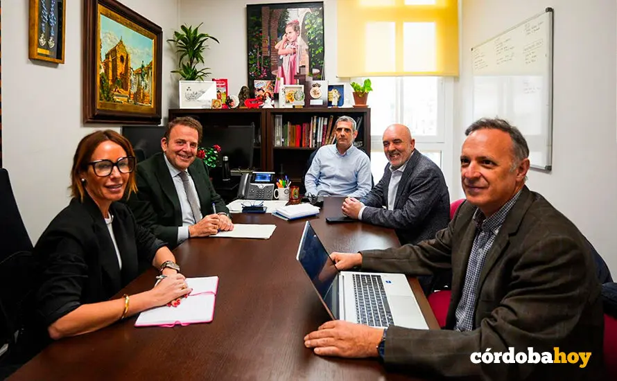 Reuni&oacute;n entre Comercio C&oacute;rdoba y el Ayuntamiento FOTO COMERCIO C&Oacute;RDOBA