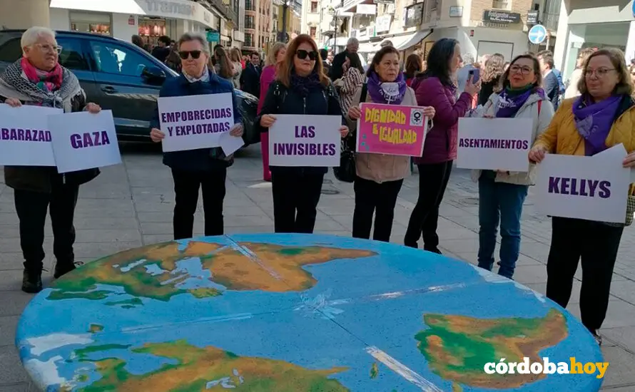 Concentraci&oacute;n en C&oacute;rdoba de la Revuelta de Mujeres en la Iglesia del Estado espa&ntilde;ol