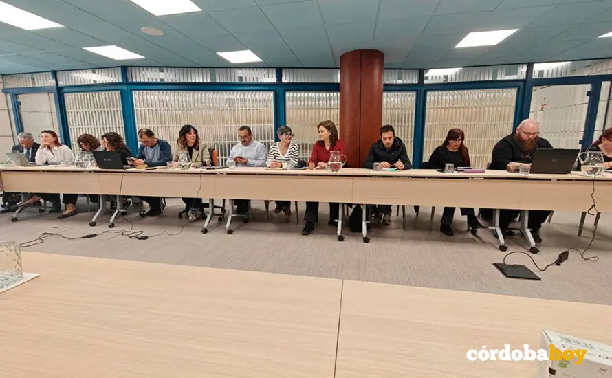 Firma del nuevo convenio colectivo de la industria textil y confecci&oacute;n FOTO. CCOO