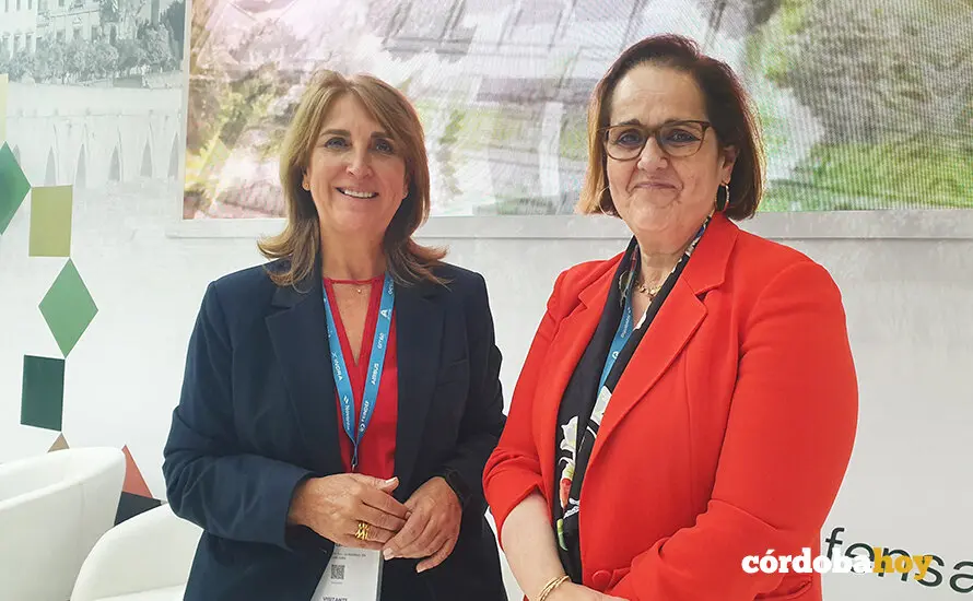 Ana L&oacute;pez (izquierda) y Blanca Torrent en Feindef 2025, en una imagen de archivo