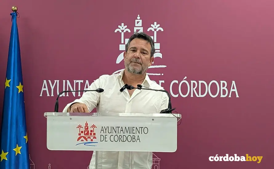 El concejal del PSOE en el Ayuntamiento de C&oacute;rdoba Joaqu&iacute;n Dobladez, en una imagen de archivo FOTO PSOE DE C&Oacute;RDOBA