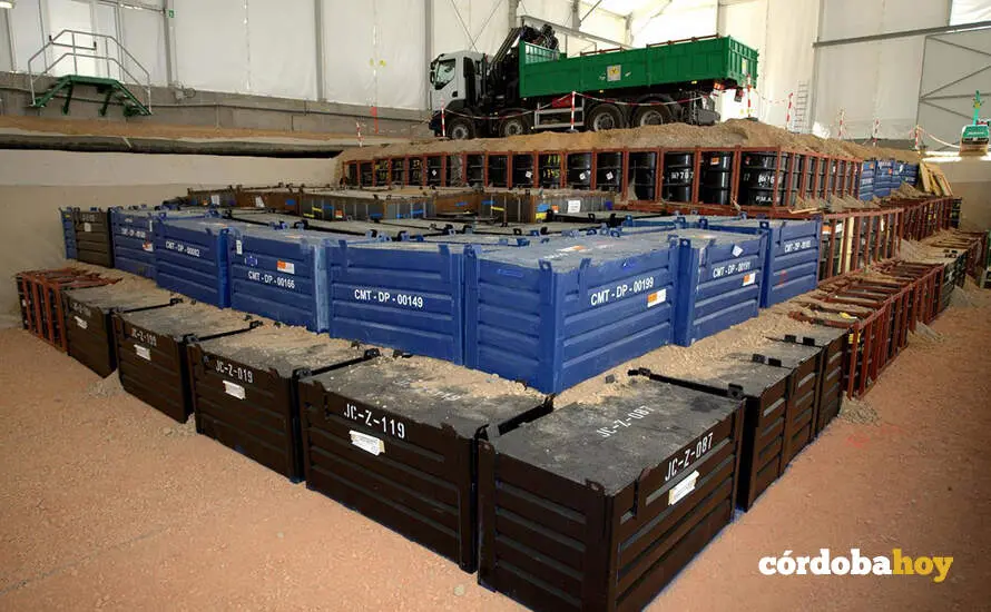 Almacenamiento de residuos en el cementerio nuclear de El Cabril, en un imagen de archivo