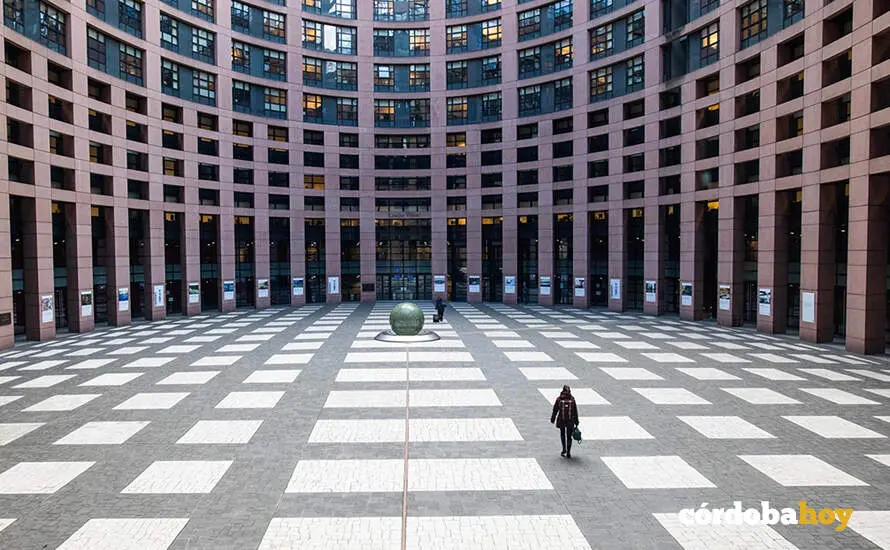 Sede del Parlamento Europeo en Estrasburgo, en una  imagen de archivo FOTO PHILIPP VON DITFURTH/DPA