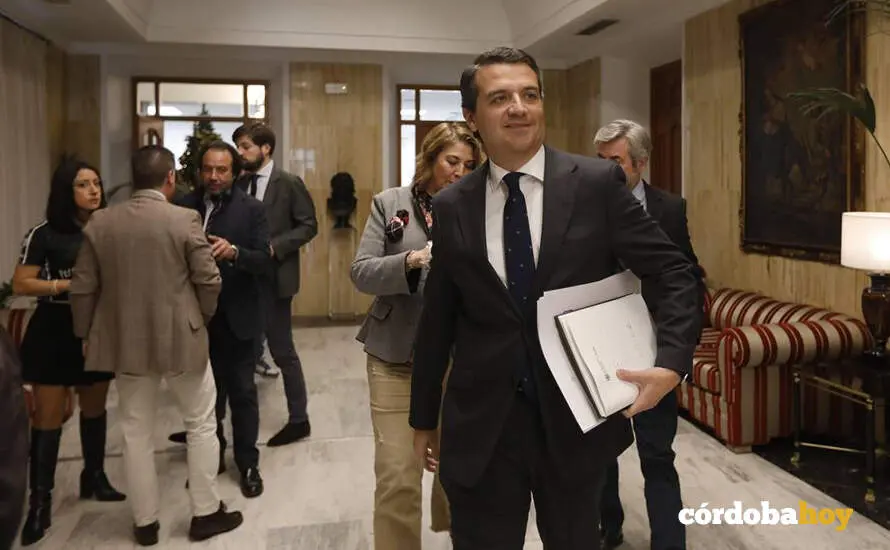 Jos&eacute; Mar&iacute;a Bellido, antes de entrar al debate sobre el estado de la ciudad FOTO AYUNTAMIENTO DE C&Oacute;RDOBA