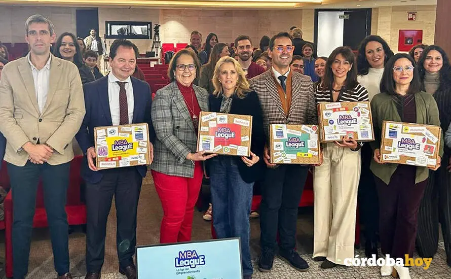 Presentaci&oacute;n de la tercera edici&oacute;n de la 'MBA League C&oacute;rdoba' FOTO AYUNTAMIENTO DE C&Oacute;RDOBA
