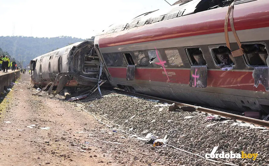 Uno de los vagones del tren de Iryo que descarril&oacute;, en una imagen de archivo FOTO JOAQU&Iacute;N CORCHERO / EUROPA PRESS