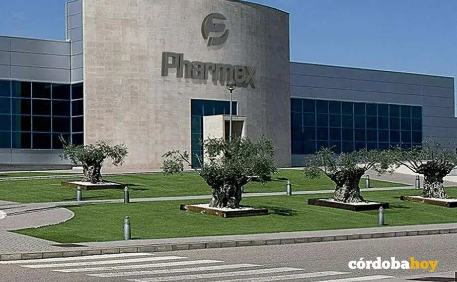 Planta de Pharmex en Almod&oacute;var del R&iacute;o FOTO PHARMEX