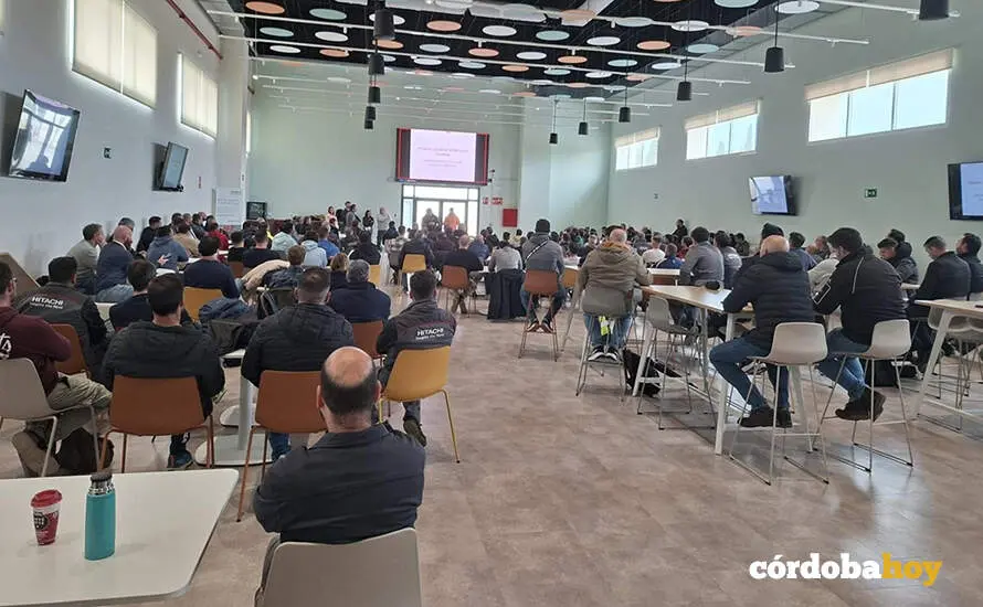 Asamblea de la plantilla de Hitachi Energy en C&oacute;rdoba, en una imagen de archivo FOTO CCOO C&Oacute;RDOBA