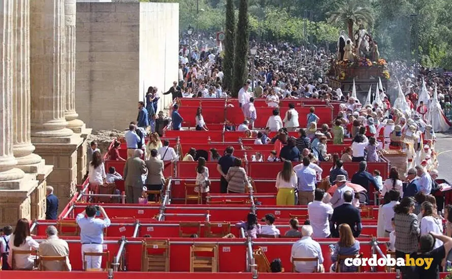 La procesi&oacute;n de La Borriquita en la Carrera Oficial de la Semana Santa de C&oacute;rdoba, en una imagen de archivo FOTO AGRUPACI&Oacute;N DE COFRAD&Iacute;AS DE C&Oacute;RDOBA
