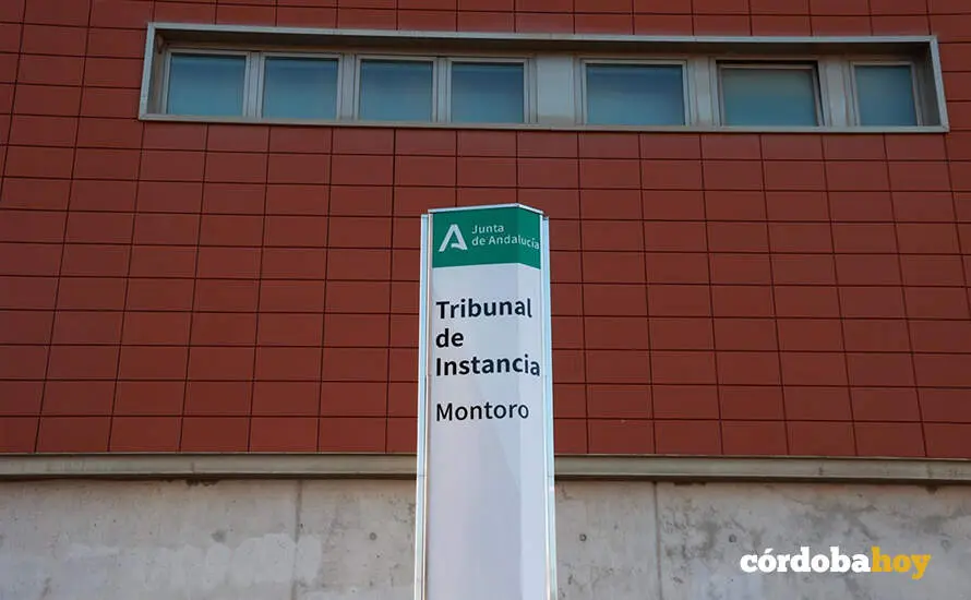 Imagen de la fachada del Juzgado de Montoro, que asume la investigaci&oacute;n de la causa del accidente ferroviario ocurrido en Adamuz, en una imagen de archivo FOTO ROC&Iacute;O RUZ / EUROPA PRESS