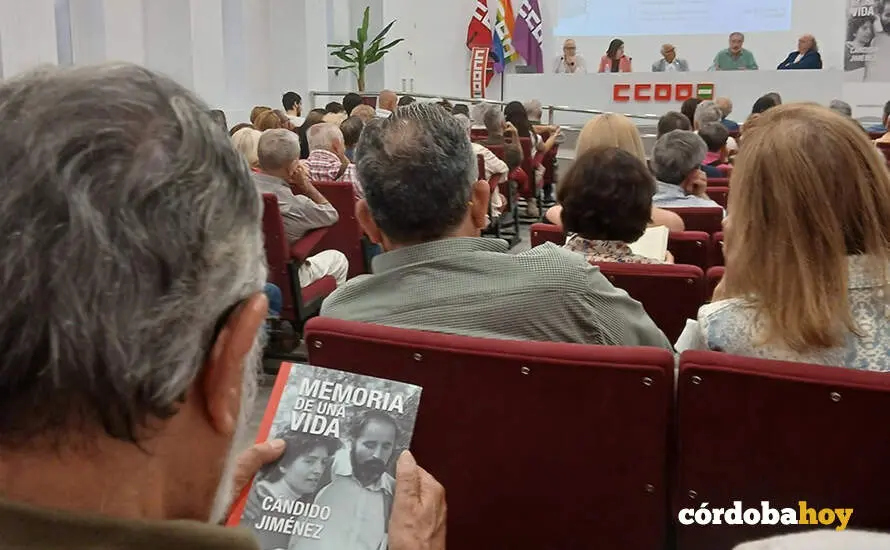 Presentaci&oacute;n del libro de C&aacute;ndido Jim&eacute;nez, 'Memoria de una vida' FOTO CCOO