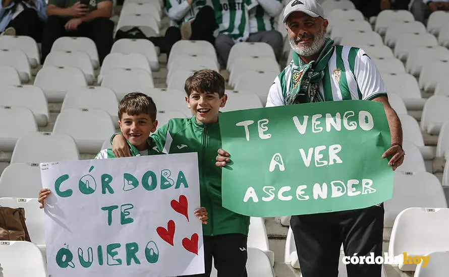 Partido C&oacute;rdoba CF-Granada CF en El Arc&aacute;ngel