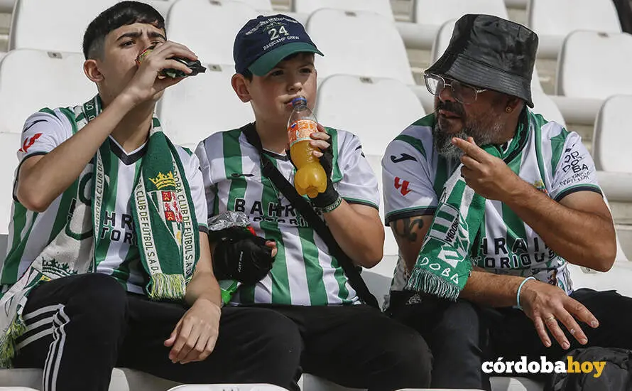 Partido C&oacute;rdoba CF-Granada CF en El Arc&aacute;ngel