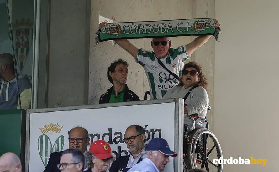 Partido C&oacute;rdoba CF-Granada CF en El Arc&aacute;ngel