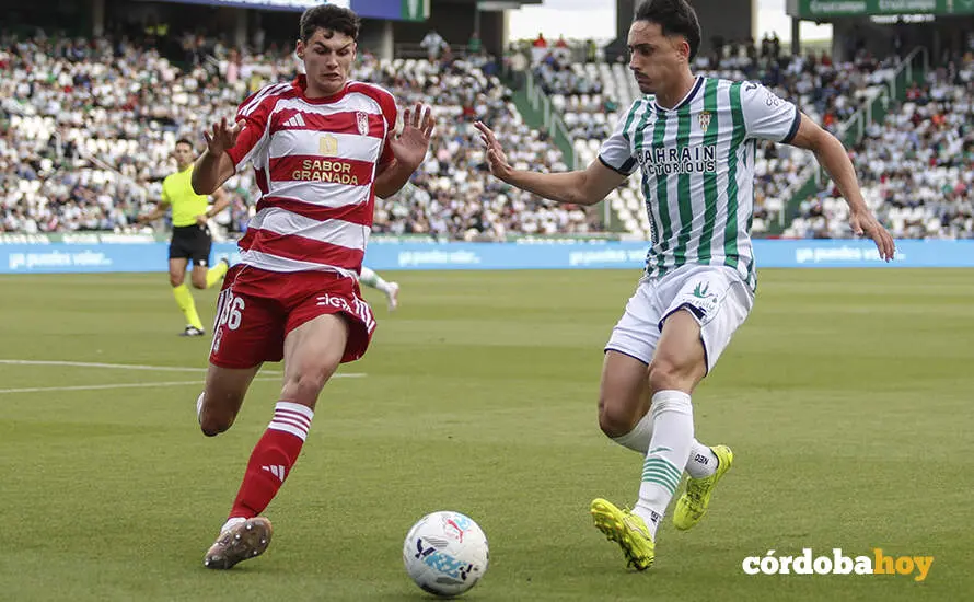 Partido C&oacute;rdoba CF-Granada CF en El Arc&aacute;ngel