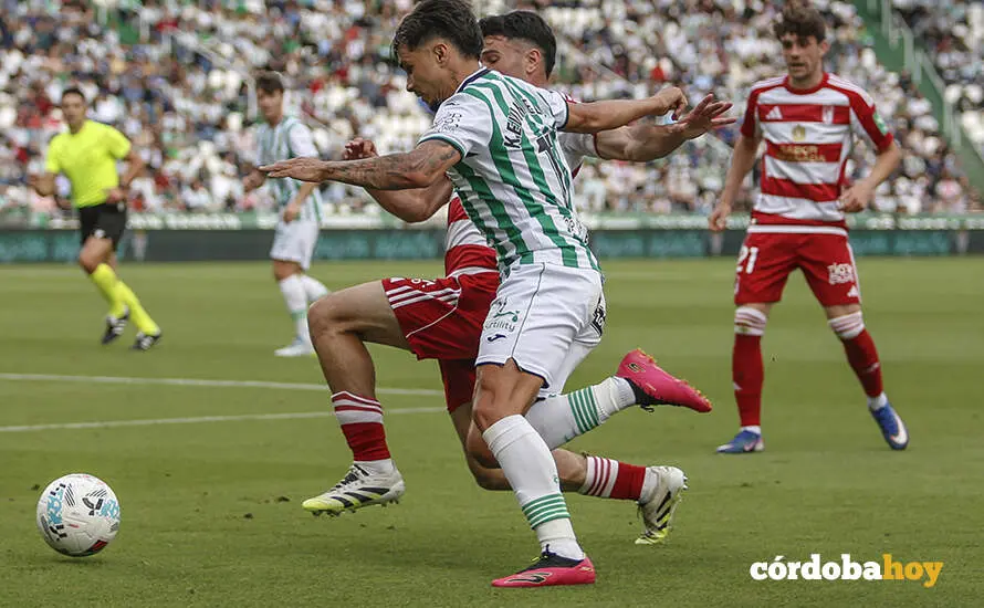 Partido C&oacute;rdoba CF-Granada CF en El Arc&aacute;ngel