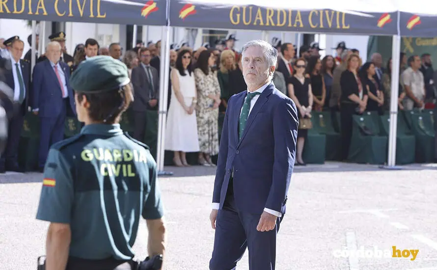 El ministro del Interior, Fernando Grande-Marlaska, preside en C&oacute;rdoba el acto de conmemoraci&oacute;n del 182 aniversario de la Guardia Civil, en la Comandancia de la Guardia Civil de C&oacute;rdoba FOTO MADERO CUBERO / EUROPA PRESS