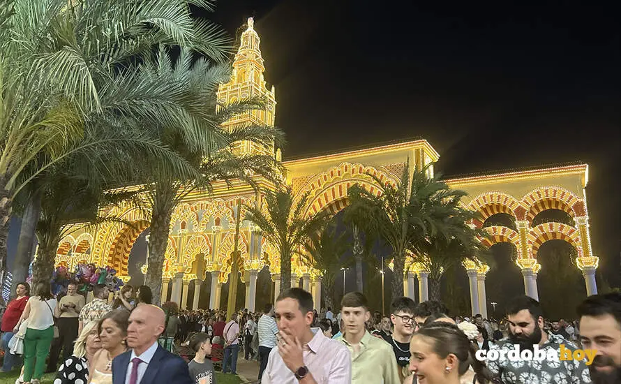 Primera noche de la Feria de Nuestra Se&ntilde;ora de la Salud 2026 FOTO YOLANDA PEDROSA