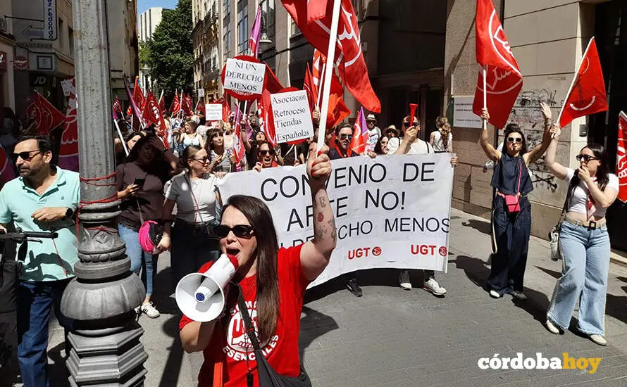 Manifestaci&oacute;n de protesta de UGT por el&nbsp;preacuerdo&nbsp;alcanzado por otros sindicatos en el convenio de Arte FOTO UGT