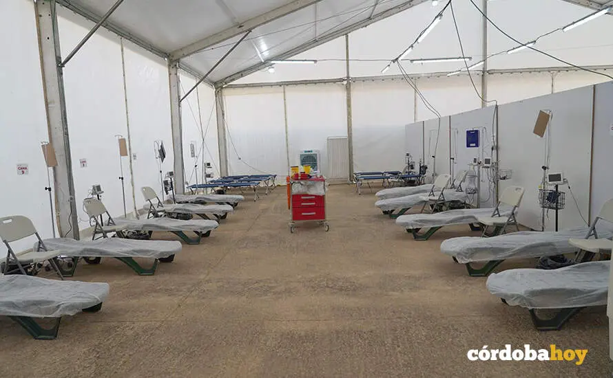 Hospital de campa&ntilde;a de Cruz Roja C&oacute;rdoba ubicado en el recinto ferial de El Arenal, con motivo de la Feria de Nuestra Se&ntilde;ora de la Salud FOTO CRUZ ROJA DE C&Oacute;RDOBA
