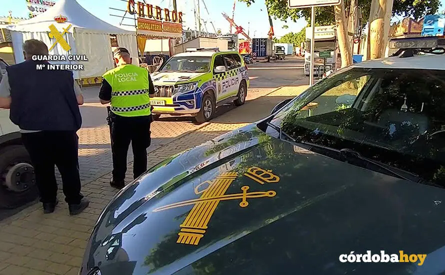 Actuaci&oacute;n conjunta de la Guardia Civil y de la Polic&iacute;a Local de C&oacute;rdoba en la Feria de Nuestra Se&ntilde;ora de La Salud FOTO GUARDIA CIVIL