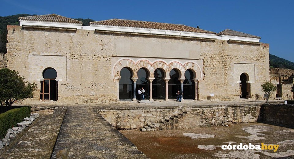 Salón Rico de Medina Azahara