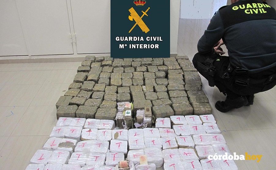 Droga incautada por la Guardia Civil en Montilla