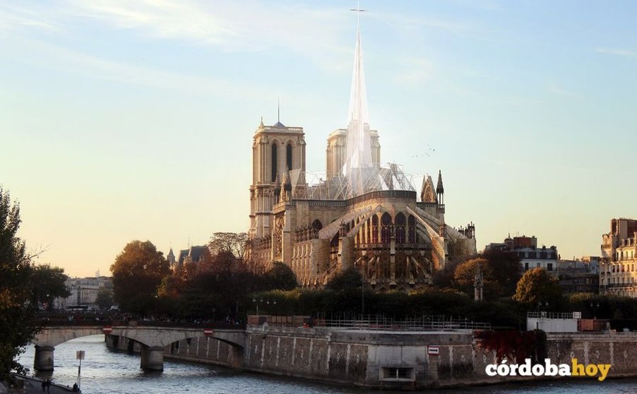 Recreación de la reconstrucción de Notre-Dame por el equipo cordobés de arquitectos