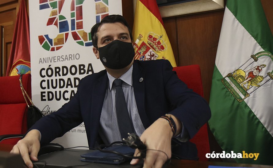 Pleno del Ayuntamiento de Córdoba sobre el reparto de remanentes