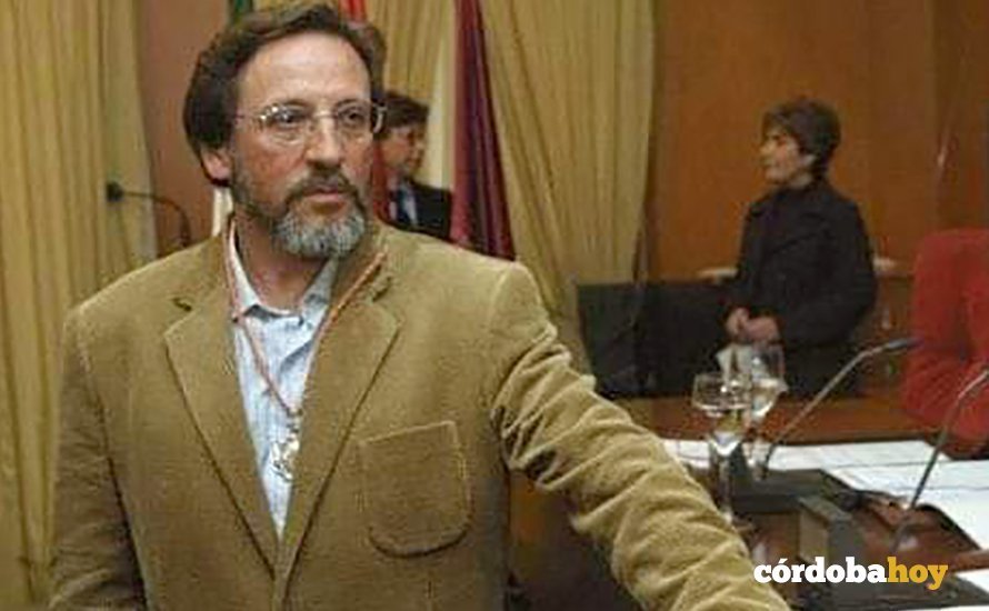 Juan Pérez Ortiz en su época de concejal