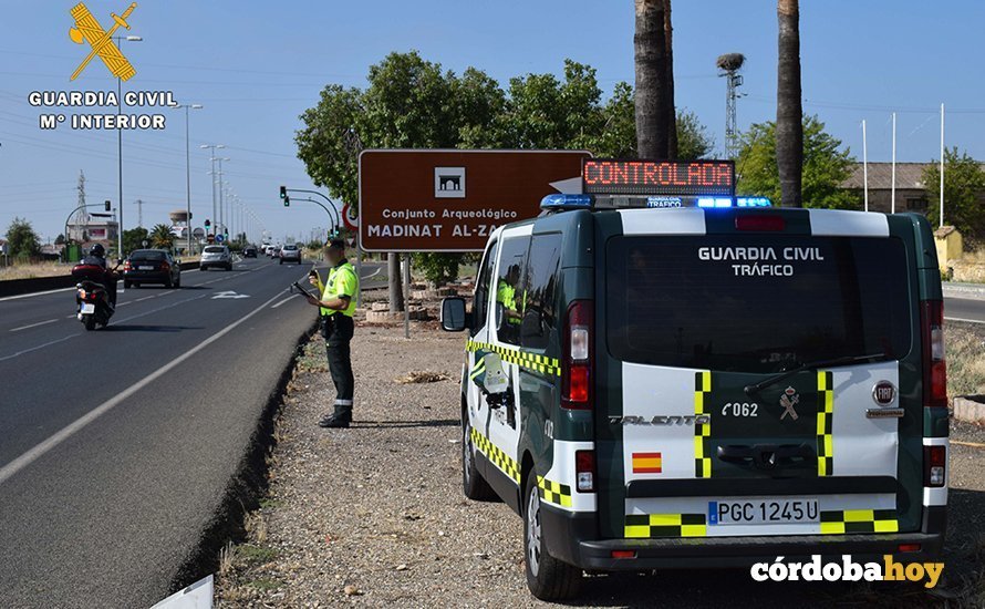 Control de velocidad de la Guardia Civil de Córdoba
