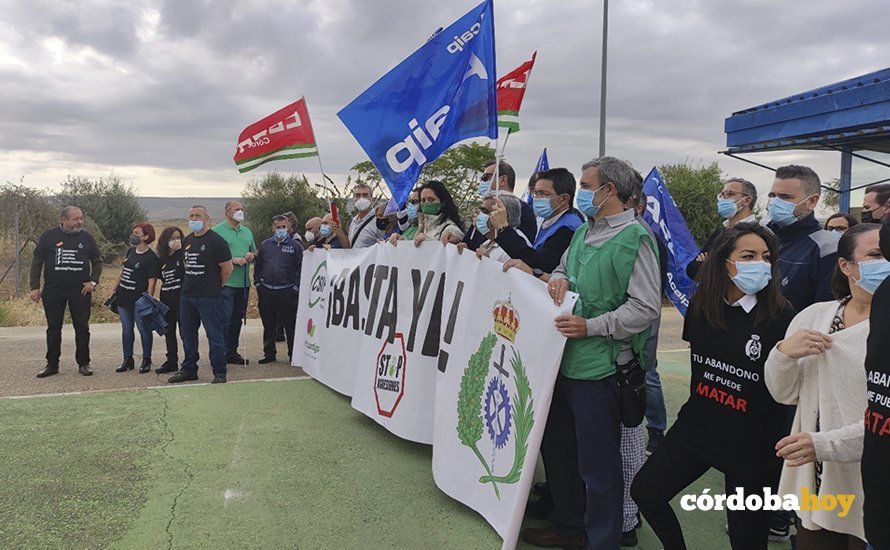 Protesta sindical a las puertas de la Prisión de Alcolea