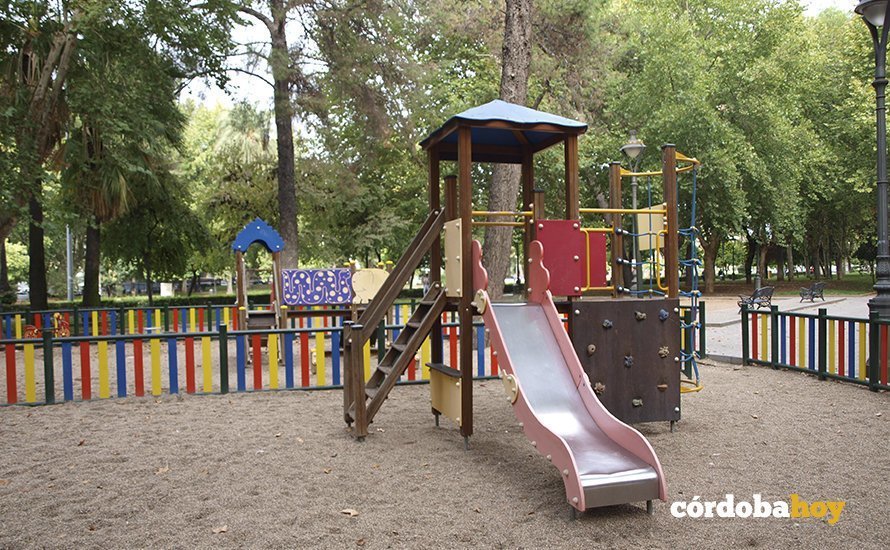 Parque Infantil Conde Vallellano