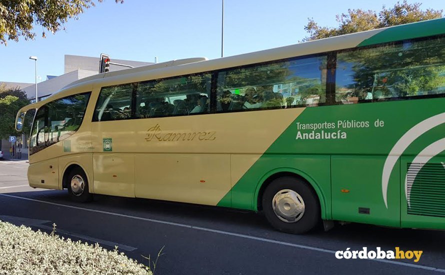 Autobús el Consorcio de Transporte Metropolitano