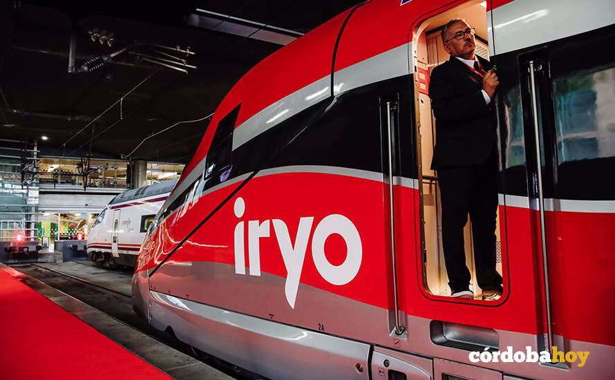 Un tren de la operadora ferroviaria privada de alta velocidad Iryo durante la presentación de la compañía