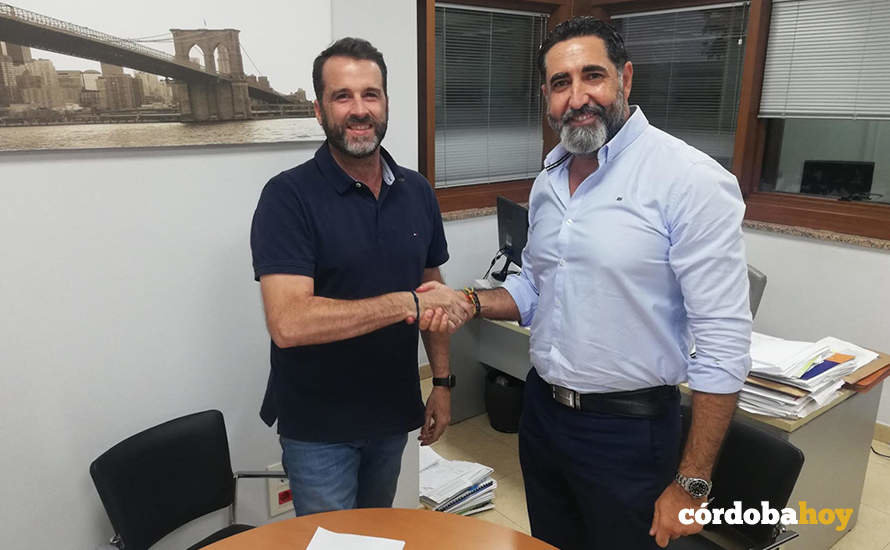 Acuerdo entre el CBE Ciudad de Córdoba y RVG Distribuciones Gráficas
