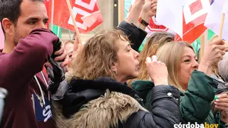 Protesta masiva por el nuevo horario laboral del comercio en C&oacute;rdoba, en un imagen de archivo