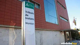 Imagen de la fachada del Juzgado de Montoro, que asume la investigaci&oacute;n de la causa del accidente ferroviario ocurrido en Adamuz, en una imagen de archivo FOTO ROC&Iacute;O RUZ / EUROPA PRESS