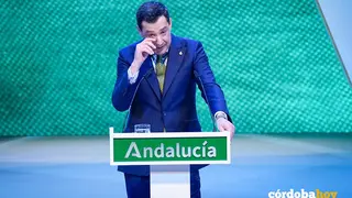 El presidente de la Junta de Andaluc&iacute;a, Juanma Moreno interviene en el acto por el D&iacute;a de Andaluc&iacute;a en Sevilla FOTO MAR&Iacute;A JOS&Eacute; L&Oacute;PEZ / EUROPA PRESS
