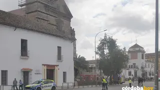Presencia policial y de los bomberos del Granadal en el lugar del incendio FOTO VECINO DE LA ZONA