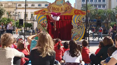 Circus Eutop&iacute;a