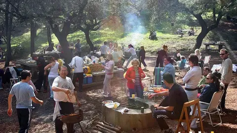 Tradicional perol por San Rafael en Los Villares