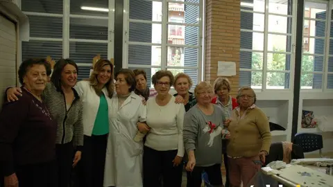 Susana D&iacute;az en el Centro de Servicios Sociales Levante