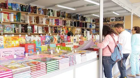 Una edici&oacute;n anterior de la Feria del Libro de C&oacute;rdoba