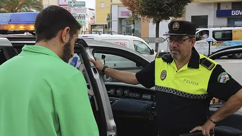 Polic&iacute;a local Lucena