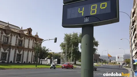 Un term&oacute;metro con 48 grados en la capital cordobesa en septiembre de 2016