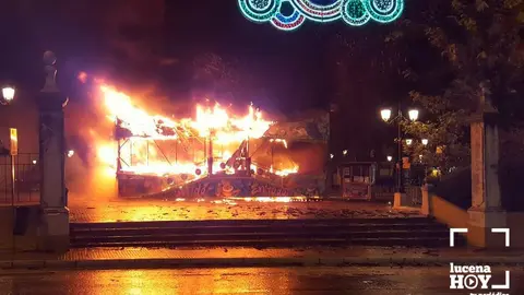 Lucena incendio atracci&oacute;n