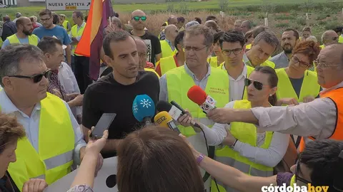 Corte de la carretera N-432 en 2017 en Castro del R&iacute;o para exigir su reparaci&oacute;n