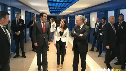 Jos&eacute; Antonio Nieto visita la C&aacute;rcel de C&oacute;rdoba como secretario de Estado de Interior
