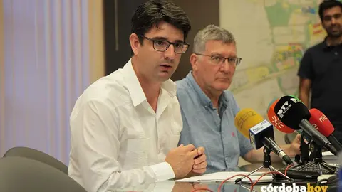 Pedro garc&iacute;a y Emilio Garc&iacute;a en la Gerencia Municipal de Urbanismo de C&oacute;rdoba
